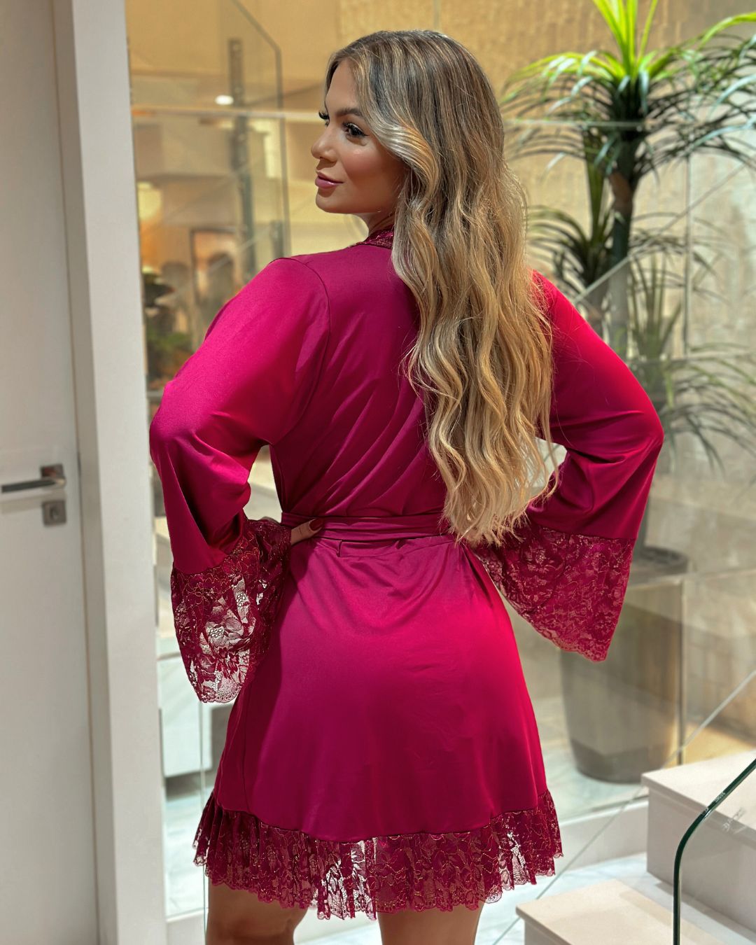 Conjunto Euphoria - Camisola + Robe e Calcinha