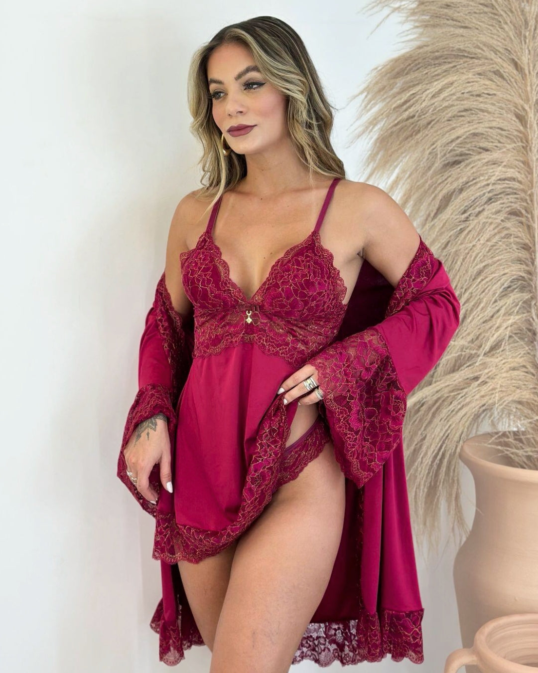 Conjunto Euphoria - Camisola + Robe e Calcinha
