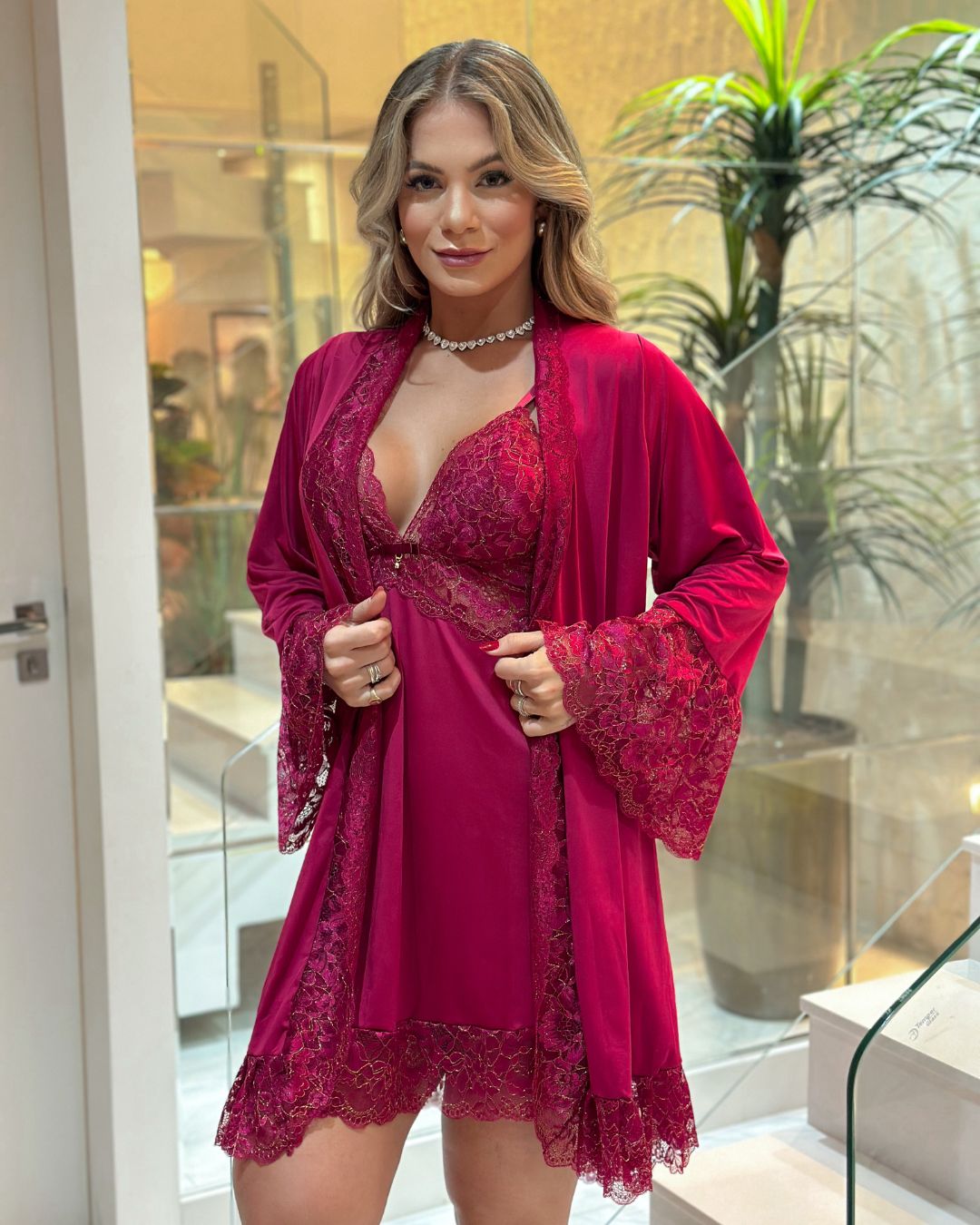 Conjunto Euphoria - Camisola + Robe e Calcinha