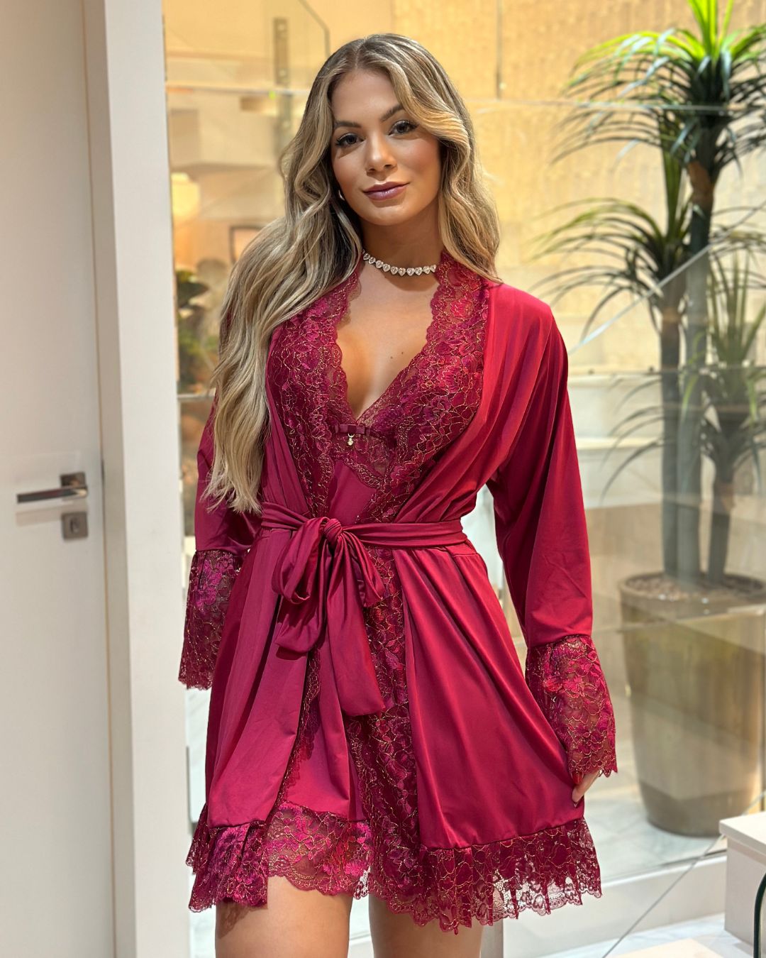 Conjunto Euphoria - Camisola + Robe e Calcinha