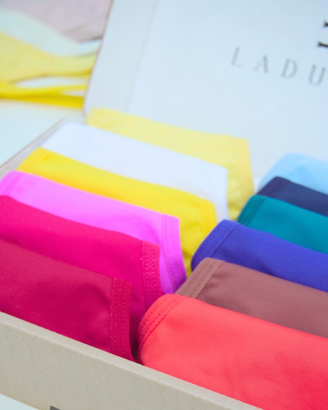 Combo Leve 10 e Pague 8 - Calcinhas Em Microfibra Sortidas