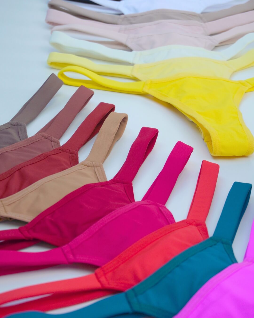 Combo Leve 5 e Pague 4 - Calcinhas Em Microfibra Sortidas