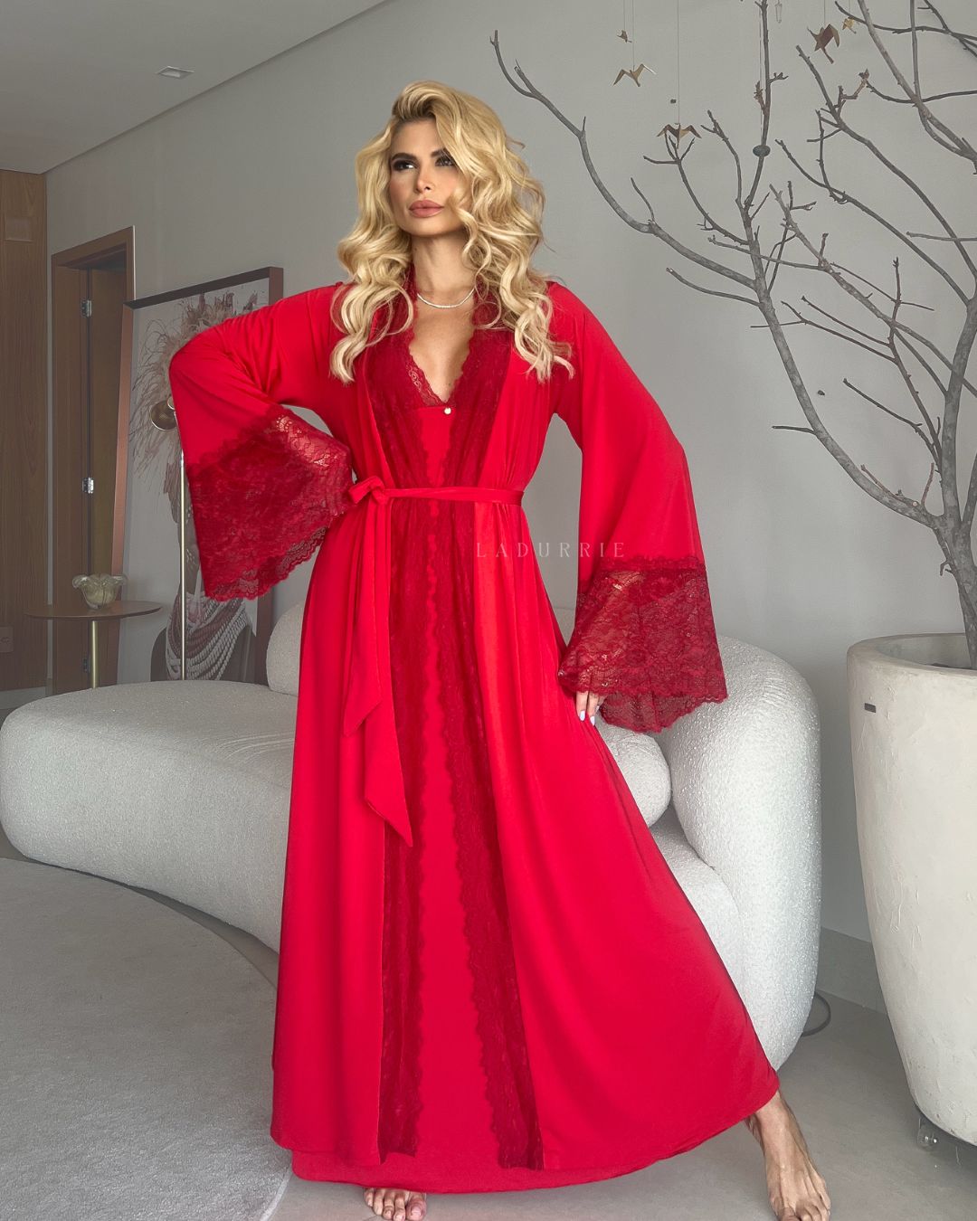 Conjunto Scandal Camisola Longa, Robe e Calcinha